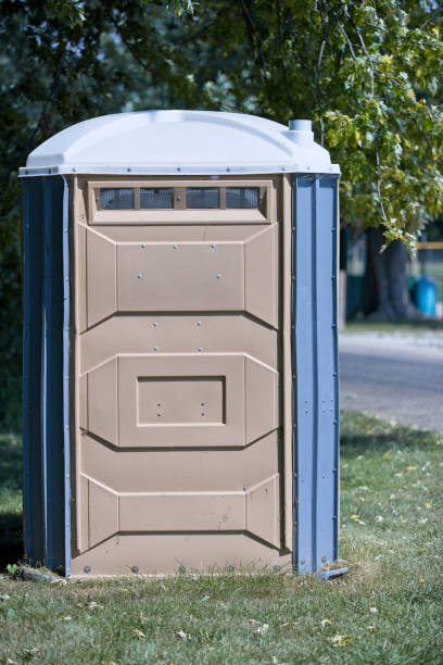 Best Portable restroom trailer rental  in Huron, OH